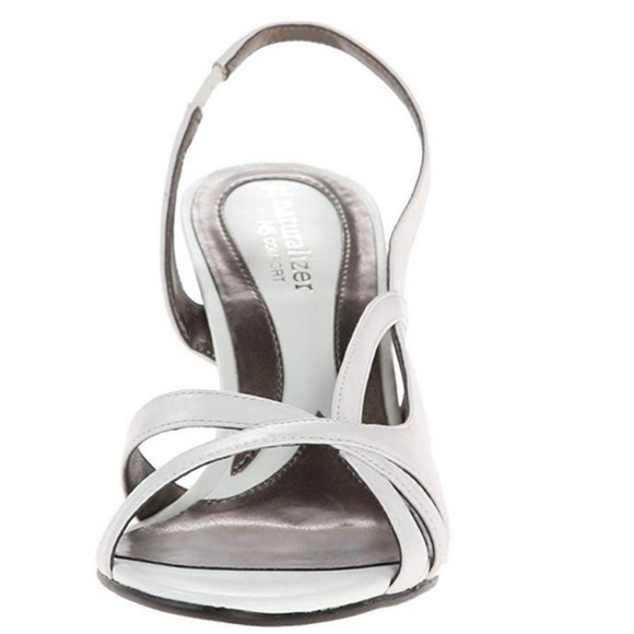 NATURALIZER PRISSY WHITE LEATHER SANDAL HEELS 7 - Picture 2 of 5